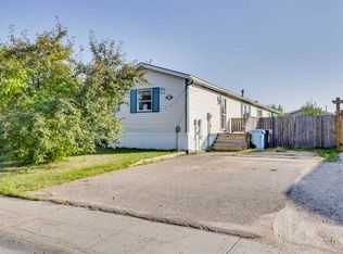 105 S Hoehne St, Wood Buffalo, AB T9K2K8