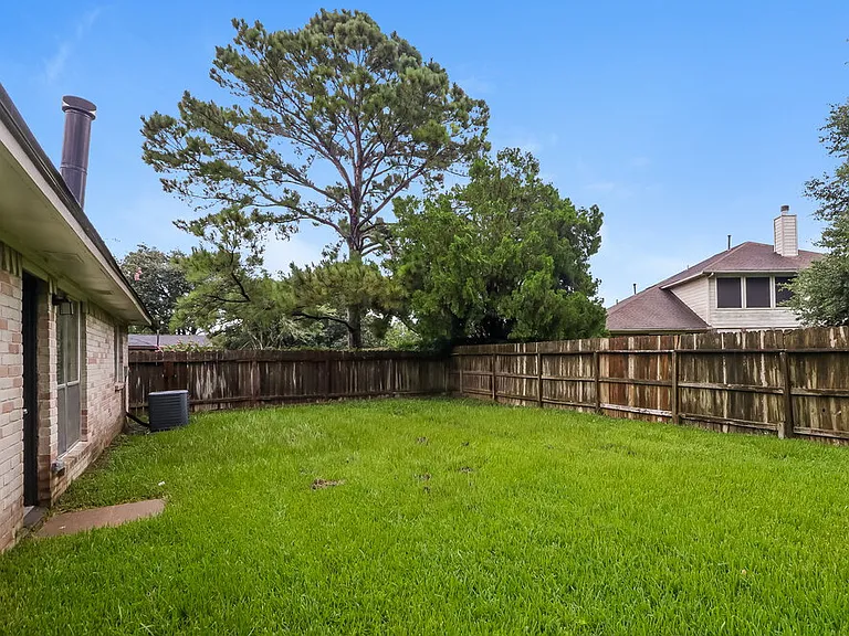 2631 Dawn Star Dr — Photo 15
