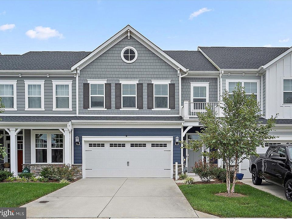 1st image of 24257 Canoe Dr