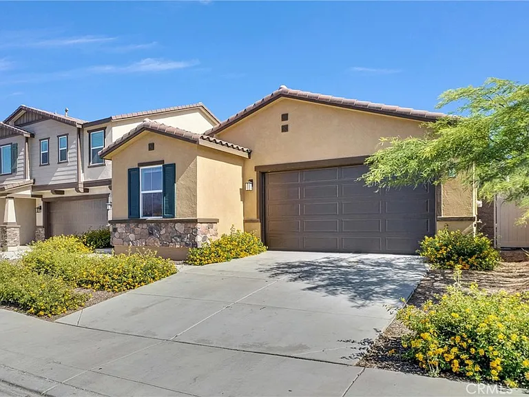 4688 Florence Dr — Photo 21