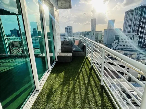 234 NE 3rd St, Miami, FL