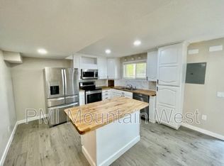 762 Lacey Way #B, North Salt Lake, UT 84054