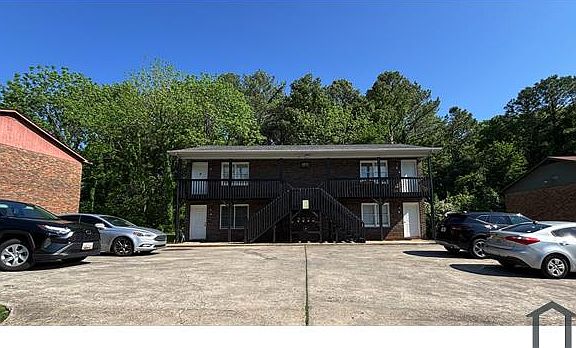 5th image of 4512 Bonnell Dr NW APT B
