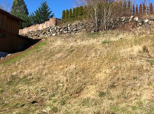 8683 NW Savoy Ln, Portland, OR 97229