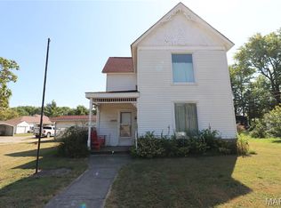 400 S Main St, Sorento, IL 62086