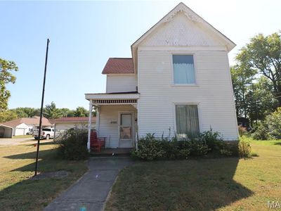 400 S Main St, Sorento, IL, 62086