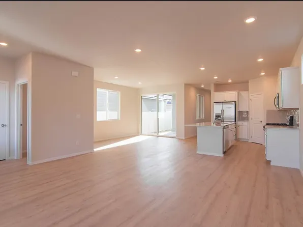24467 E Feather Loop, Liberty Lake, WA 99019