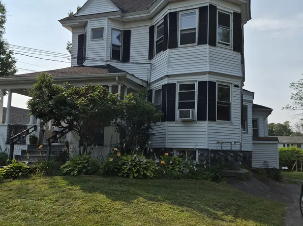 4 Ashland Pl #2F, Taunton, MA 02780