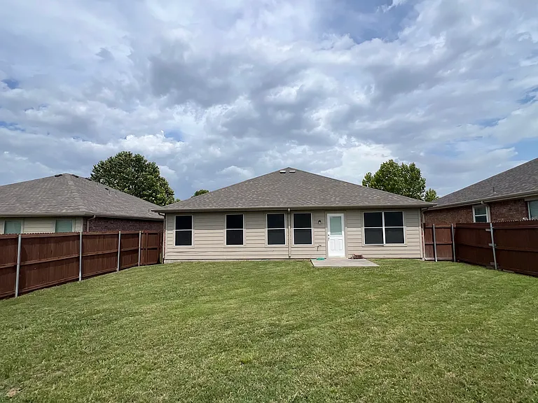 721 Cedar Cove Dr #HOUSE — Photo 21