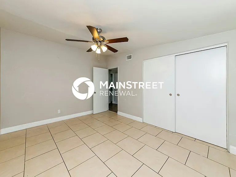 Main Bedroom