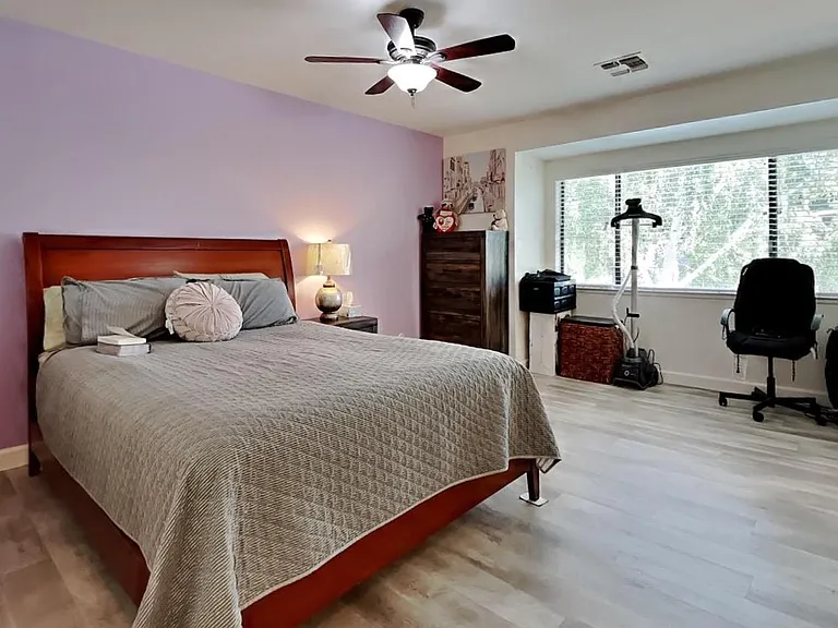 3400 Sullivan Ct #215 — Photo 11