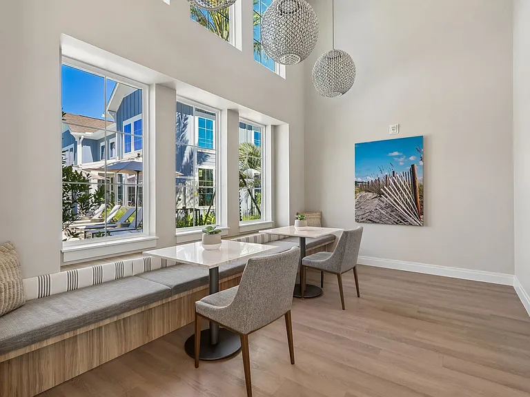 Velara Luxury Apartments — Photo 107