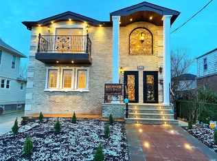 141-29 243rd St, Rosedale, NY 11422