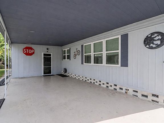 2nd image of 605 Michigan Blvd Lot 118