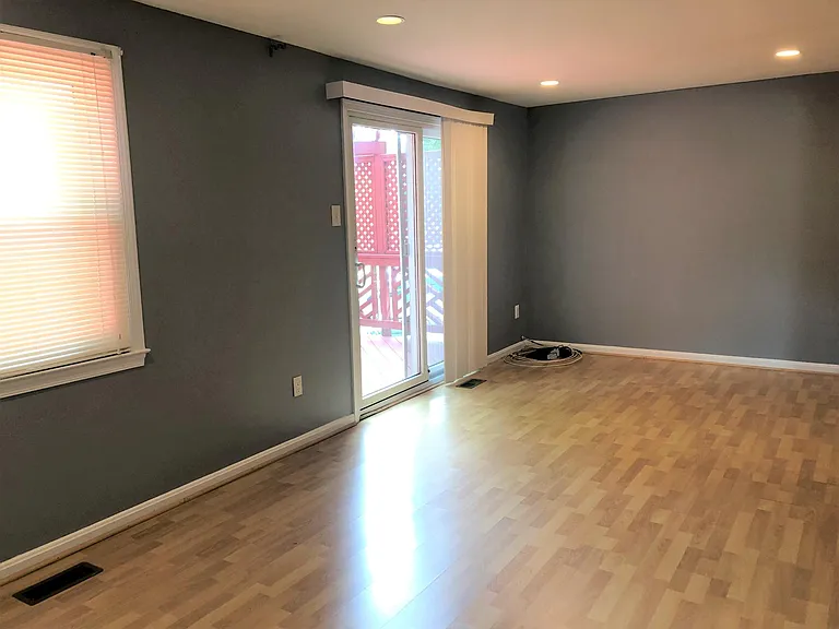 3033 Ellenwood Dr — Photo 8