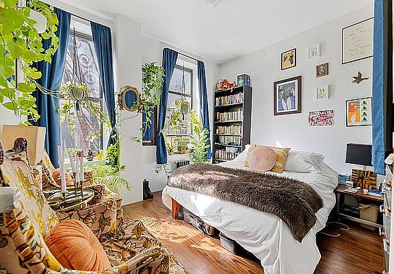 2nd image of 252 Broome St APT 7A