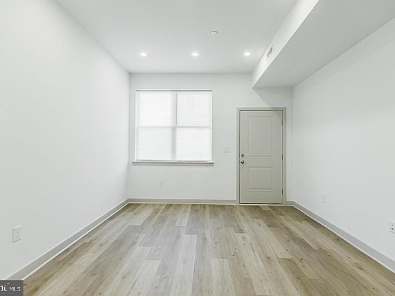 5th image of 714 N Shedwick St