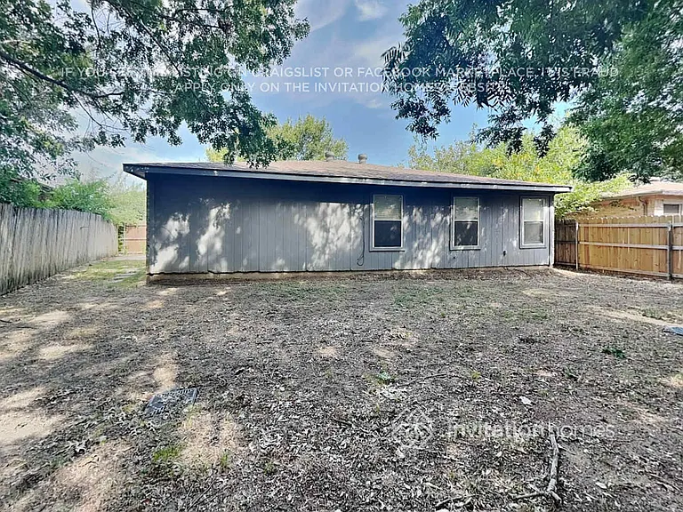 2075 Paint Pony Ln — Photo 17