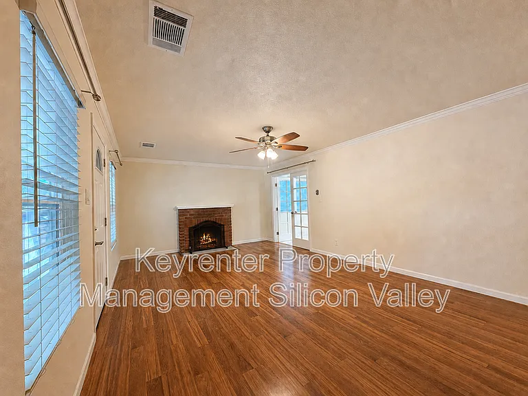656 Curtner Ave — Photo 4