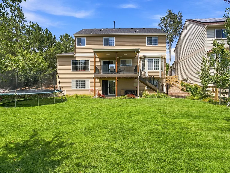 2445 Clayton Cir — Photo 48