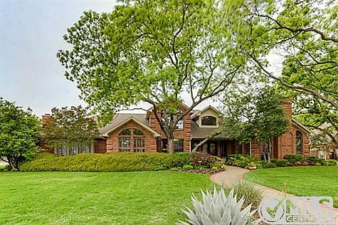 2nd image of 2708 Park Place Ct