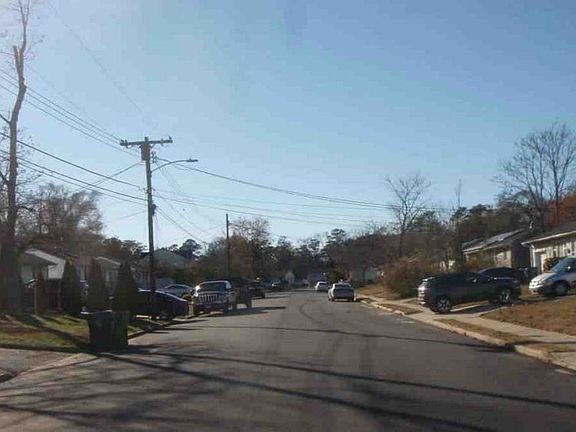 4th image of 234 Ardmore Ave