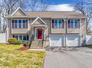 35 Tower St, Hudson, MA 01749