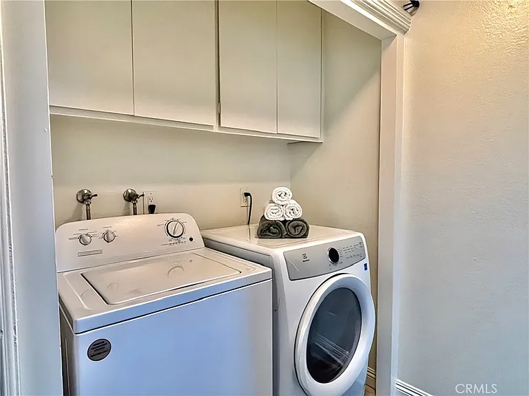 2558 Orange Ave #6 — Photo 7
