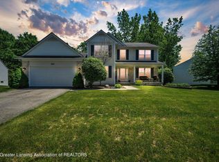 684 Hewitt St, Howell, MI 48843