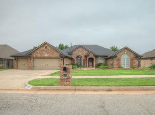 11508 Randwick Dr, Oklahoma City, OK 73162