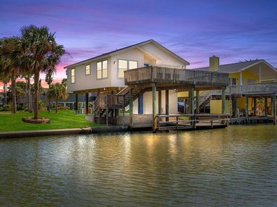 4403 Pelican Rd, Jamaica Beach, TX, 77554