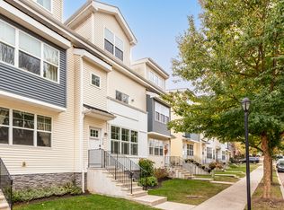 218 Wood St, Conshohocken, PA 19428