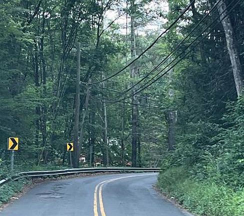 Exterior Neighborhood (street photo)