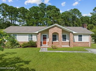 4 Millhouse Rd, Castle Hayne, NC 28429