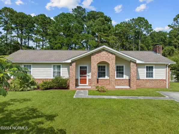 4 Millhouse Road, Castle Hayne, NC 28429
