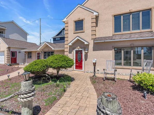 2A Holiday Rd, Seaside Heights, NJ 08751