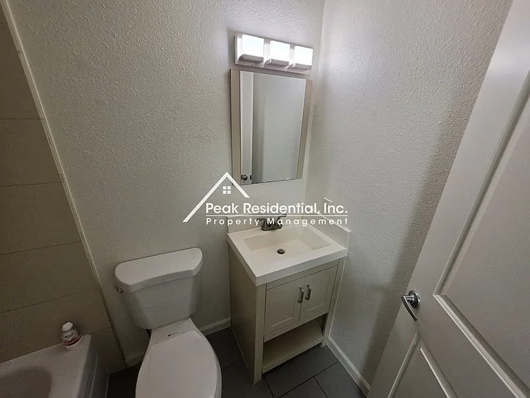 4431 Palm Ave #3 — Photo 18