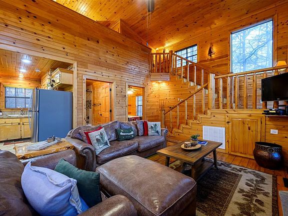 5th image of 94 Treble Hook Rd