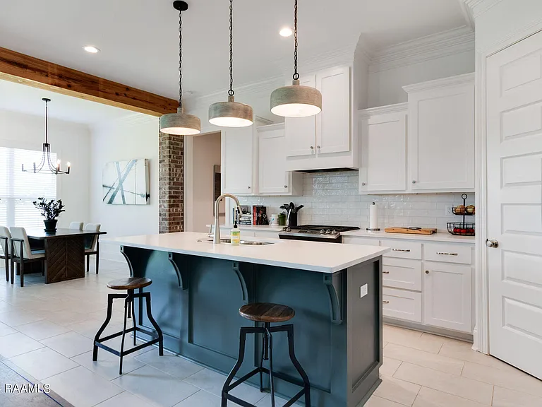 201 Finsbury Ln — Photo 10