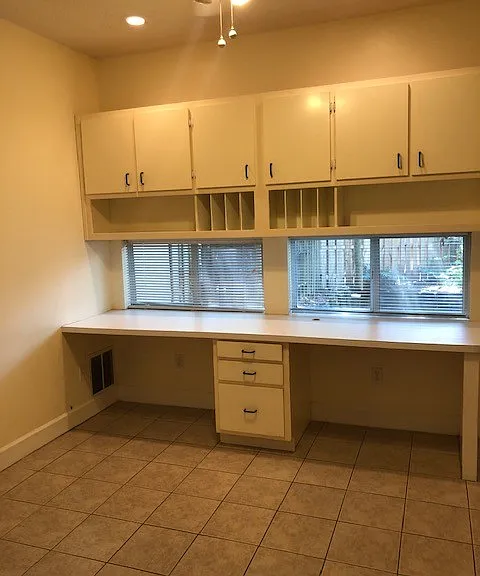 1710 Ashview Cv — Photo 9