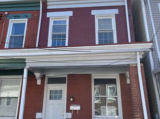 5234 Carnegie St, Pittsburgh, PA
