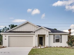 816 Panther Lake Pkwy, Jacksonville, FL 32221
