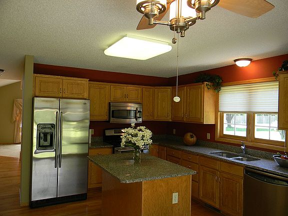 Newly Remodeled Kitchen