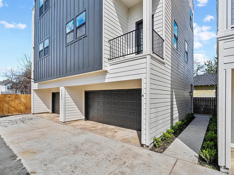 4209 Allston St #A — Photo 4