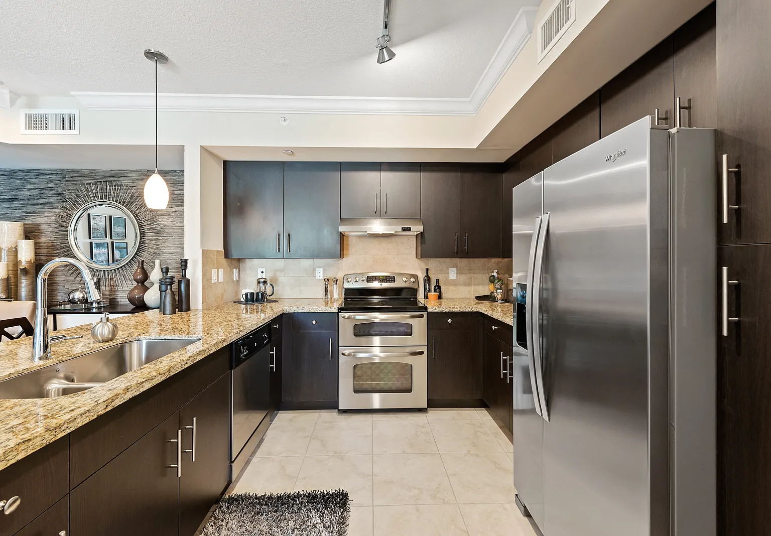 Residences at Lakehouse — Photo 2