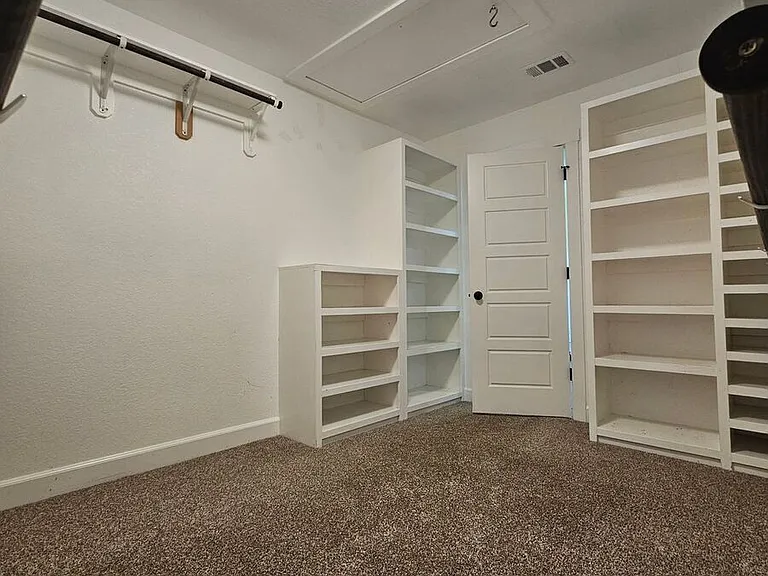 277 Skyline Dr — Photo 17