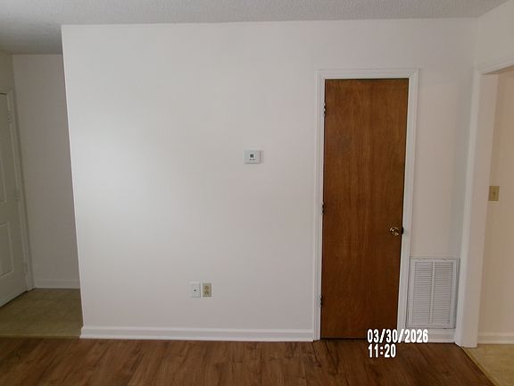 5th image of 1735 1st Ave NW #5