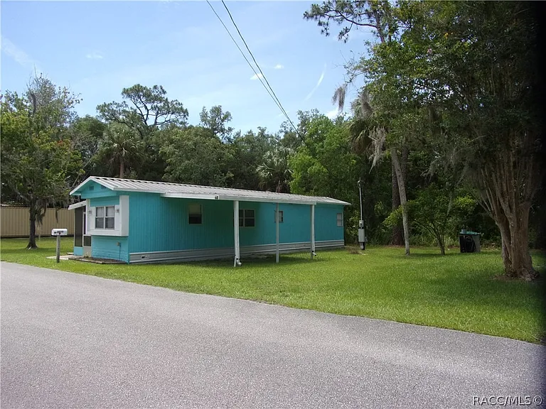 8810 W Arber Ct — Photo 1
