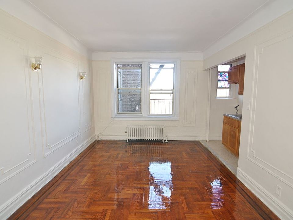 2nd image of 41-15 46th St #5C