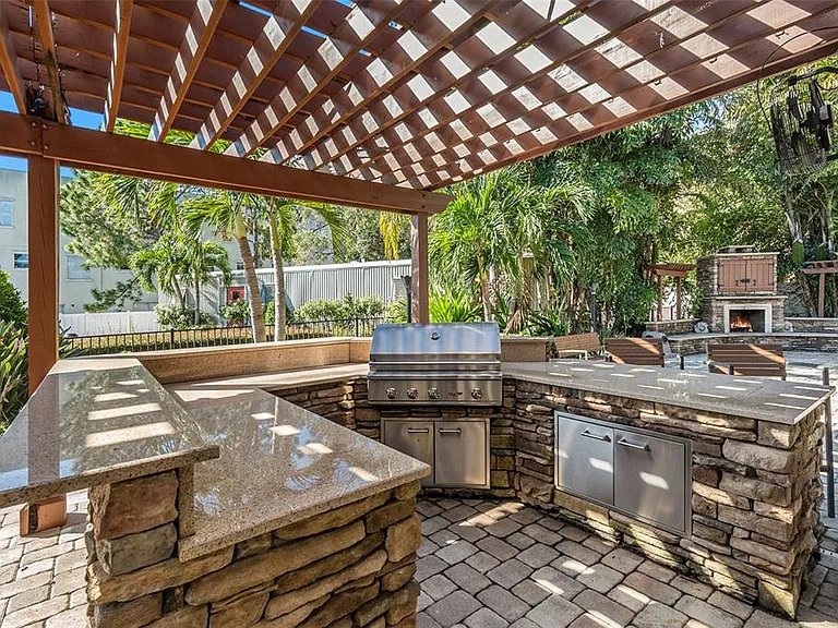 5701 S Macdill Ave — Photo 5